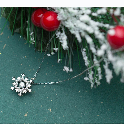 925 Sterling Silver Adjustable Snowflake Pendant Necklace with Radiant Zirconia